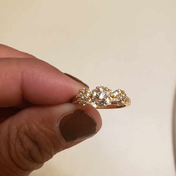 Wedding Ring - Picture 3 of 5